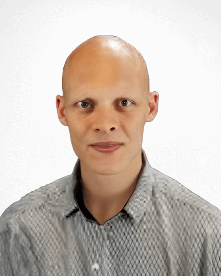 R Bryn Fenwick