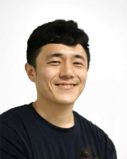 Yongchan Lee